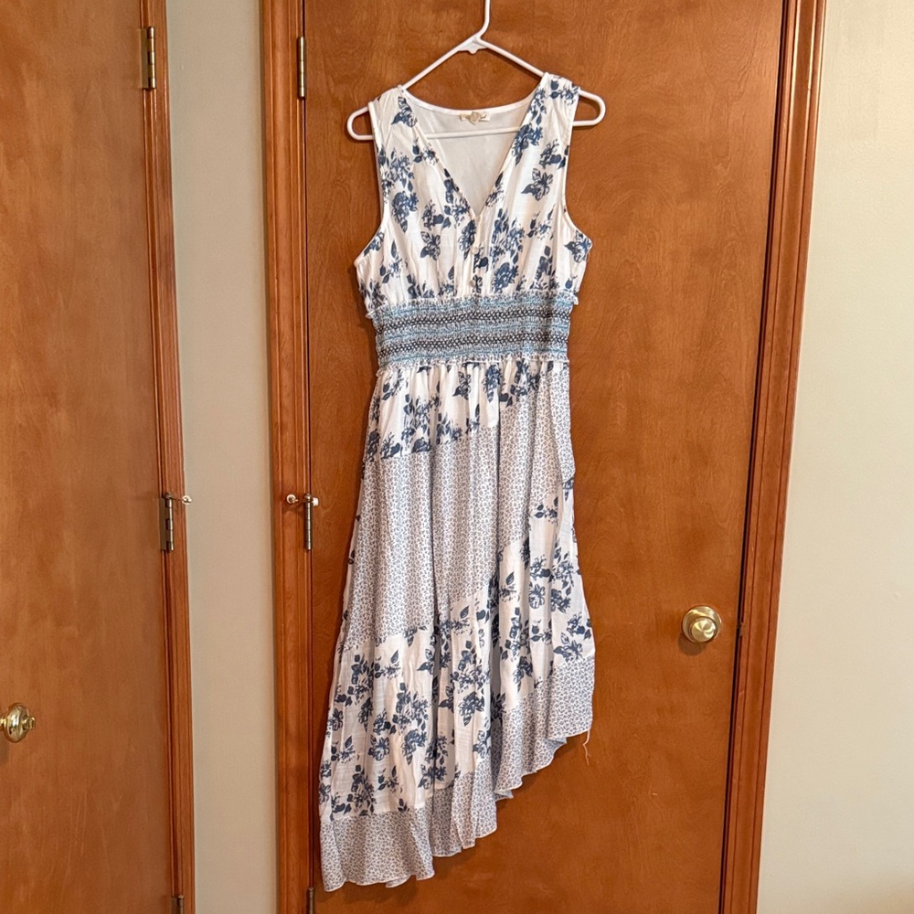 Elegant High-Low Dress with Blue Floral Pattern
